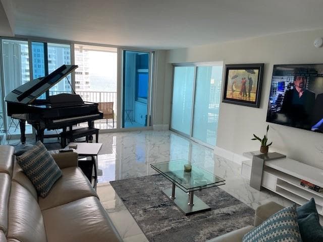 1360 S OCEAN Boulevard 1407 photo 4