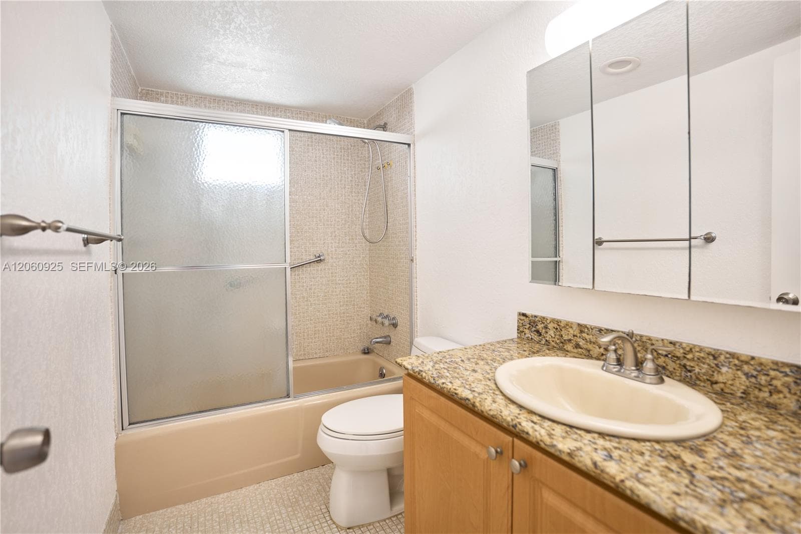 3600 NE 170th St 401 photo 10