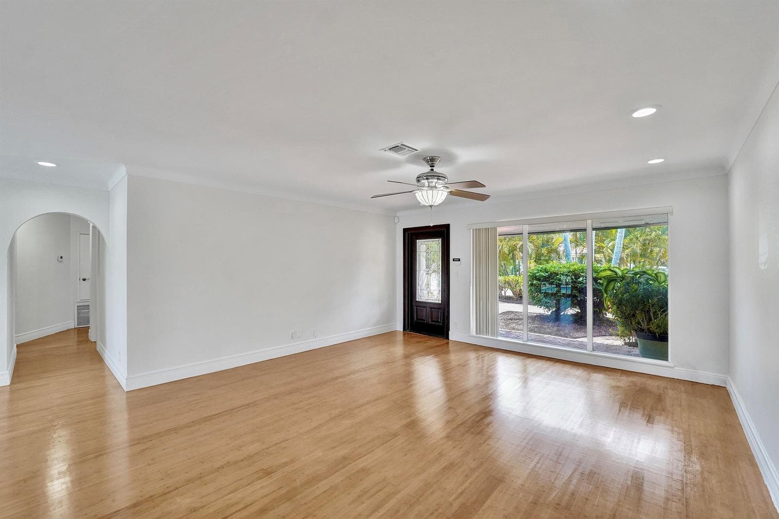 1451 NE 53RD Court photo 14