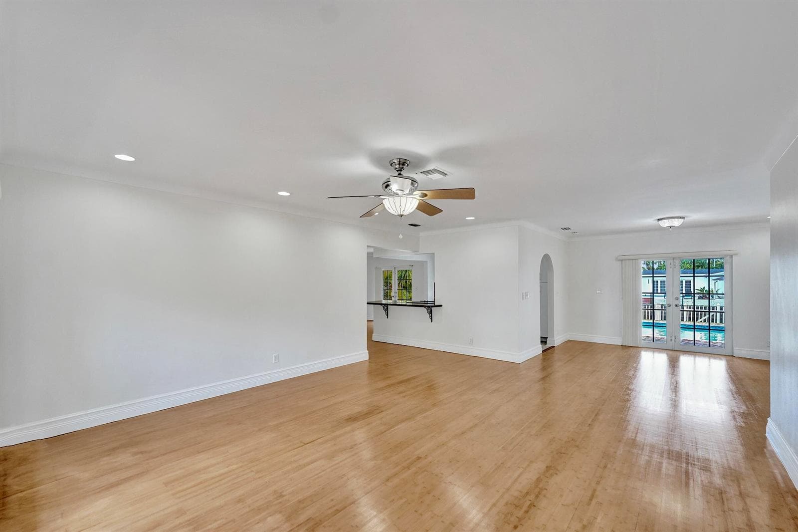 1451 NE 53RD Court photo 15