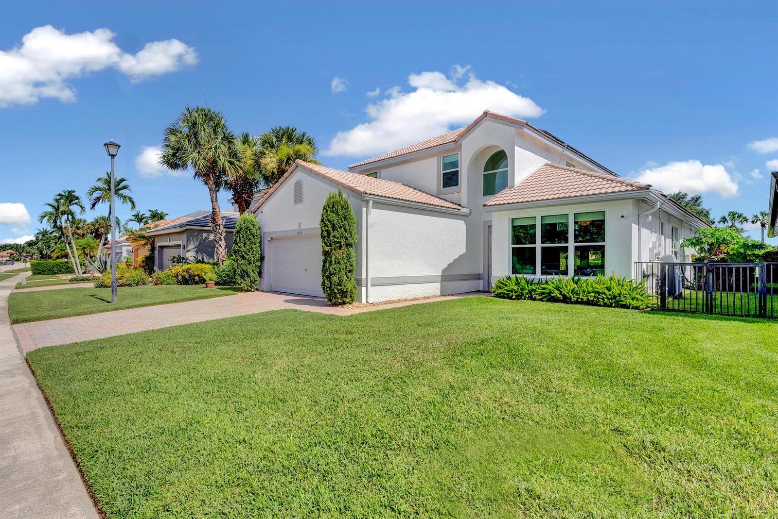 7634 MONARCH Court photo 4