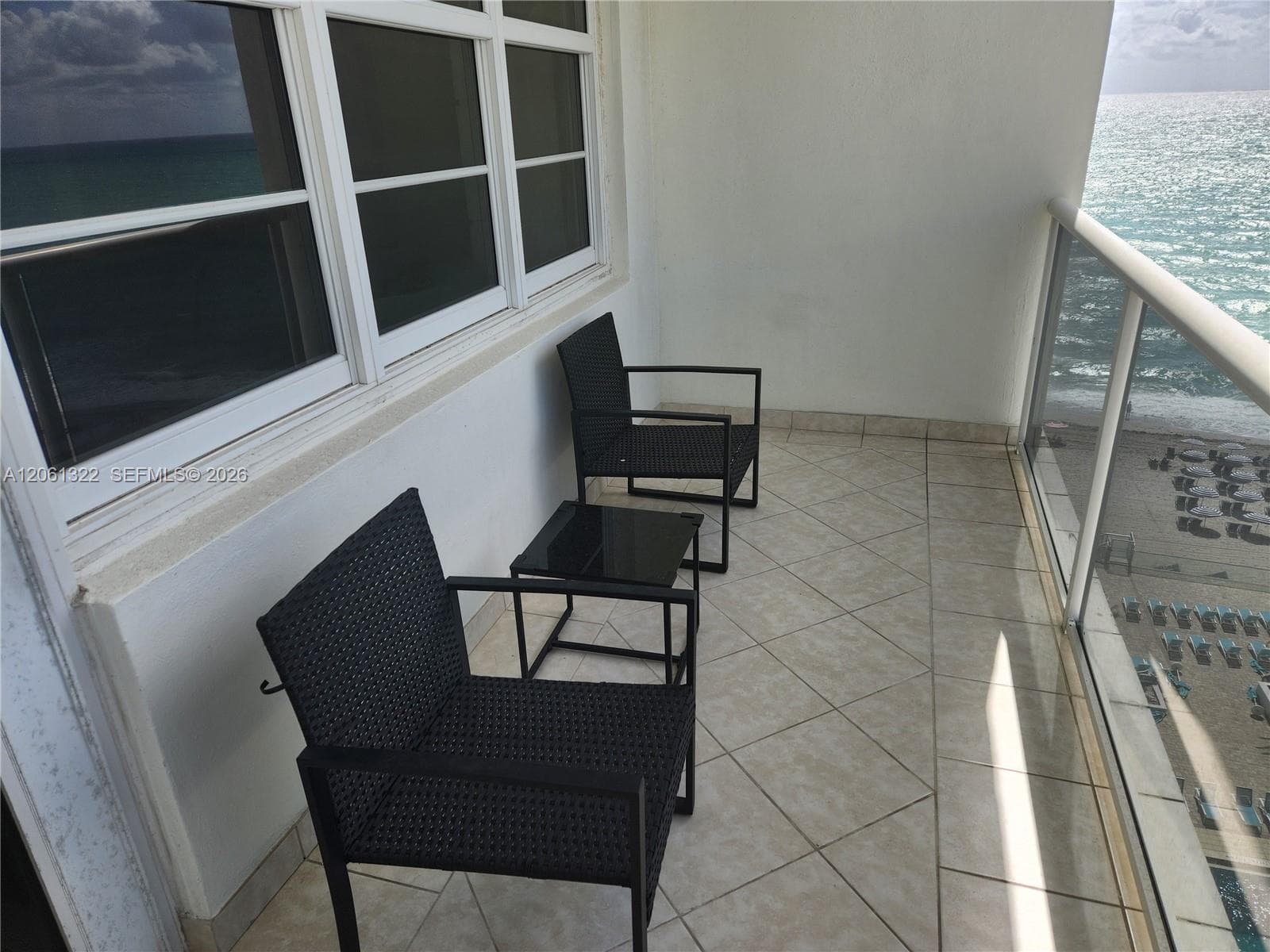 3725 S Ocean Dr 1108 photo 23