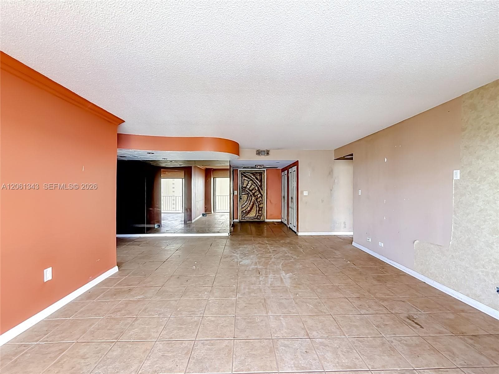 1800 NE 114th St 1508 photo 14