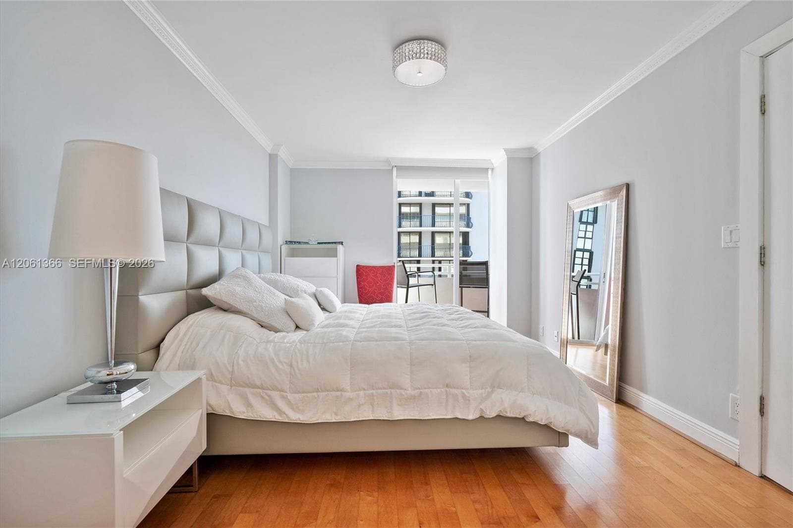 8911 Collins Ave 802 photo 11