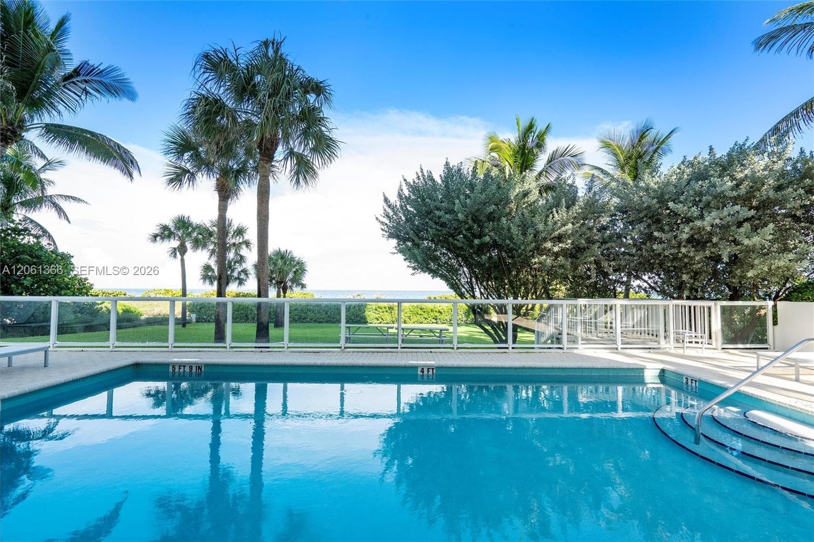 8911 Collins Ave 802 photo 25