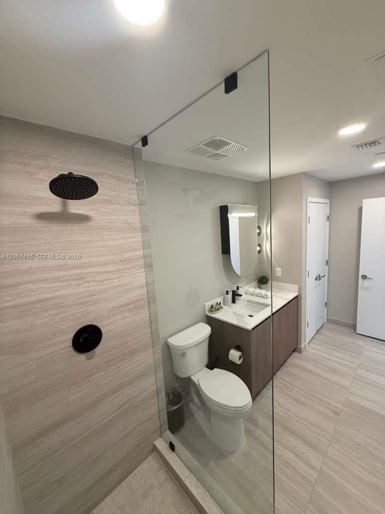 580 72nd St 602 photo 14