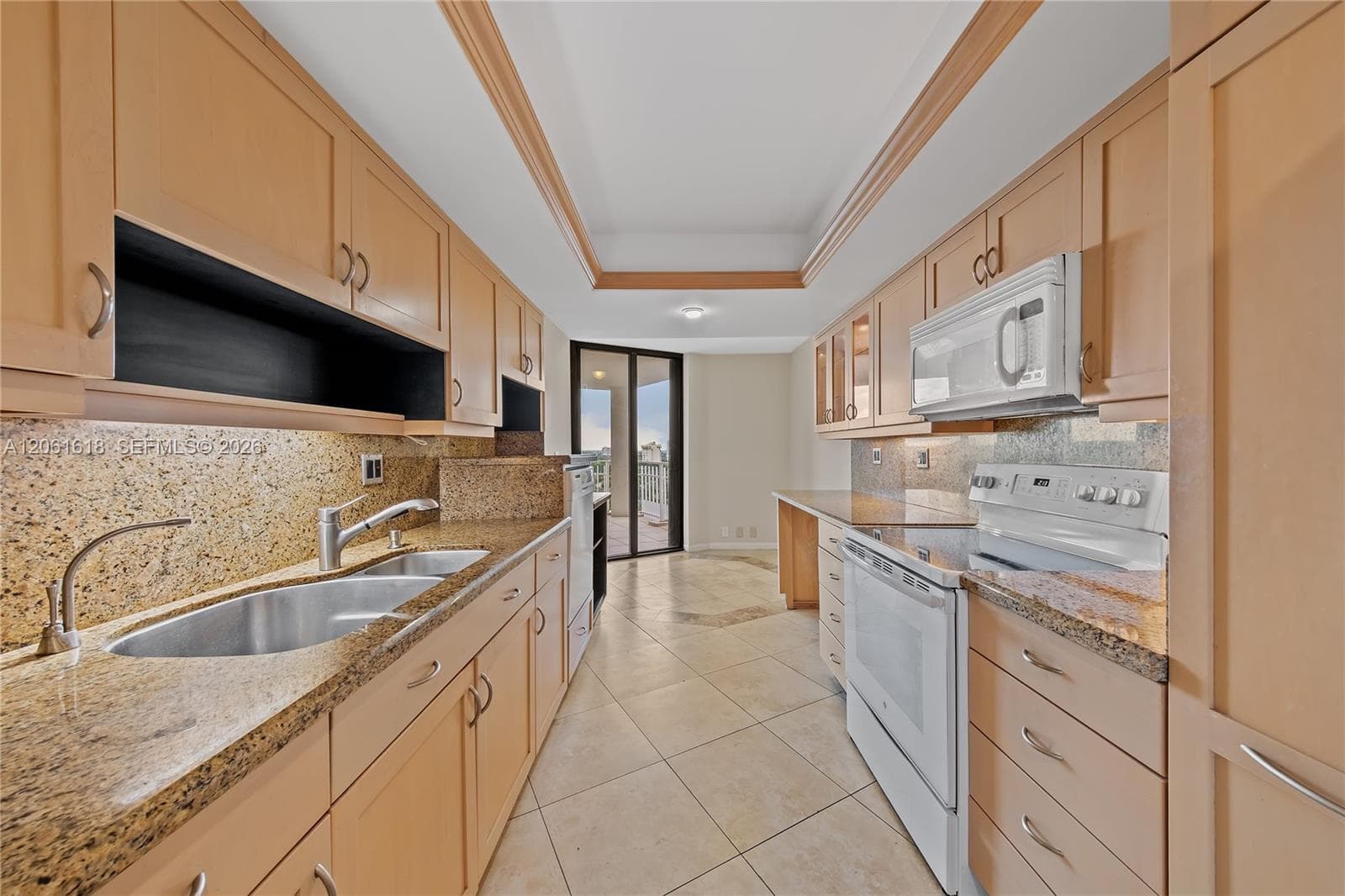4000 Towerside Ter 1405 photo 16