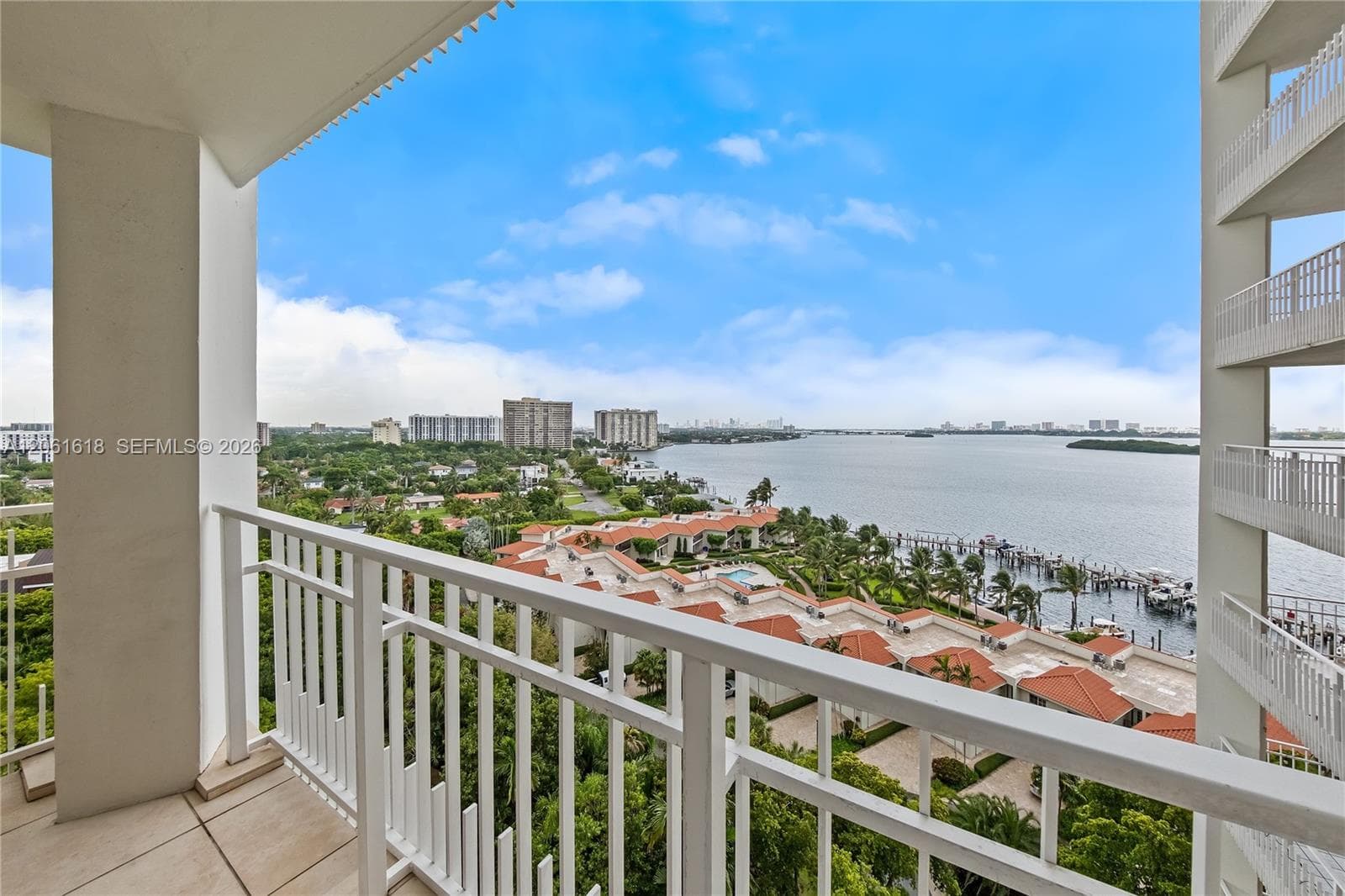 4000 Towerside Ter 1405 photo 1