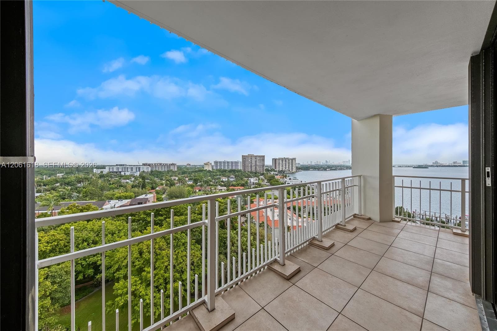 4000 Towerside Ter 1405 photo 5