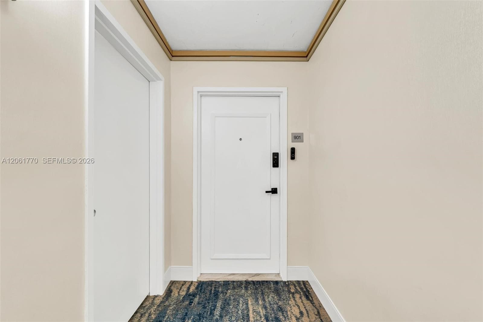 18071 Biscayne Blvd 901 photo 2