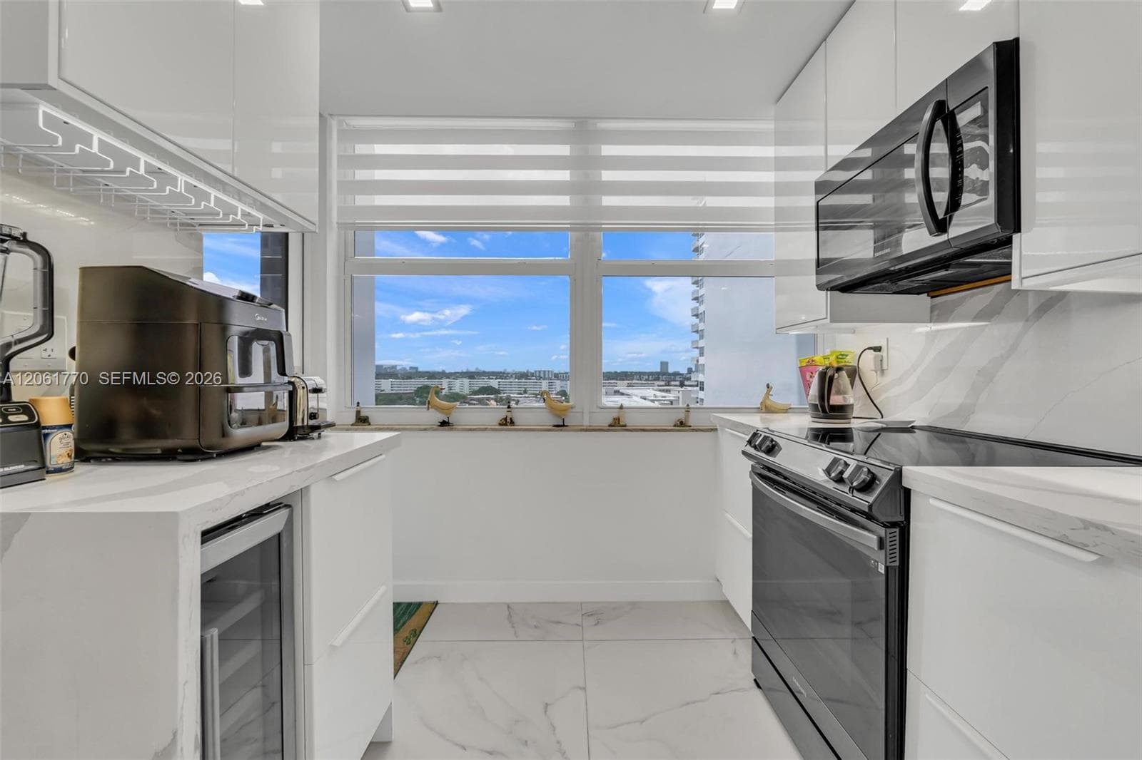 18071 Biscayne Blvd 901 photo 13