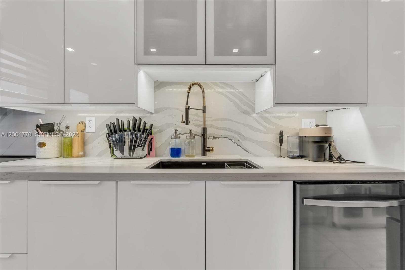 18071 Biscayne Blvd 901 photo 16