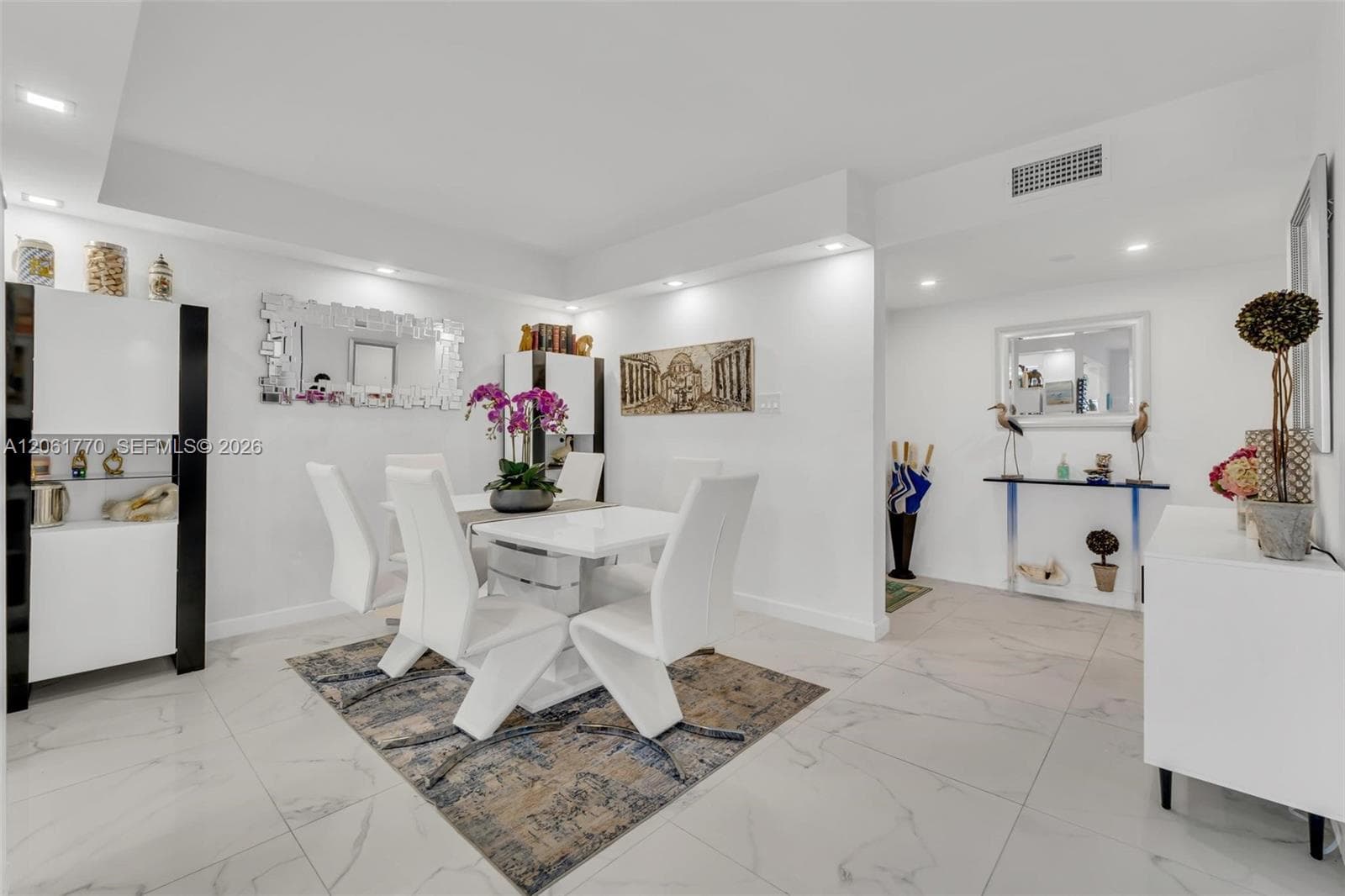 18071 Biscayne Blvd 901 photo 7