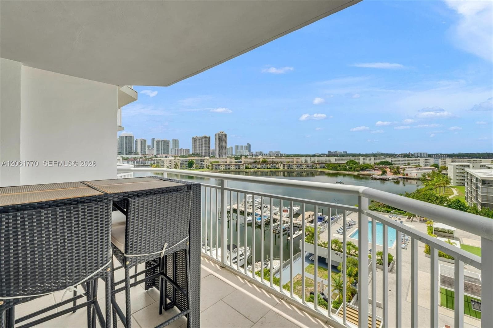 18071 Biscayne Blvd 901 photo 20