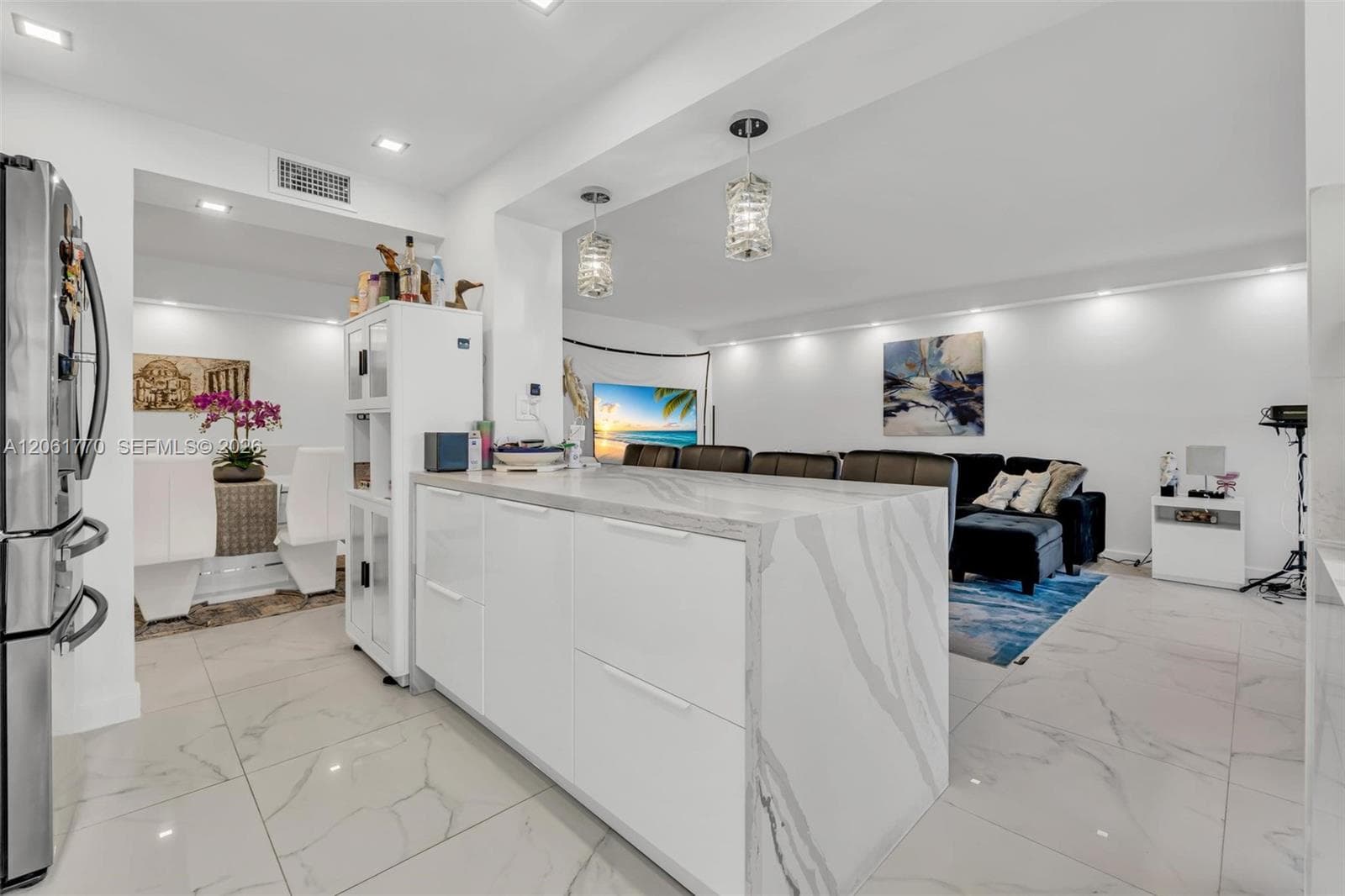 18071 Biscayne Blvd 901 photo 18