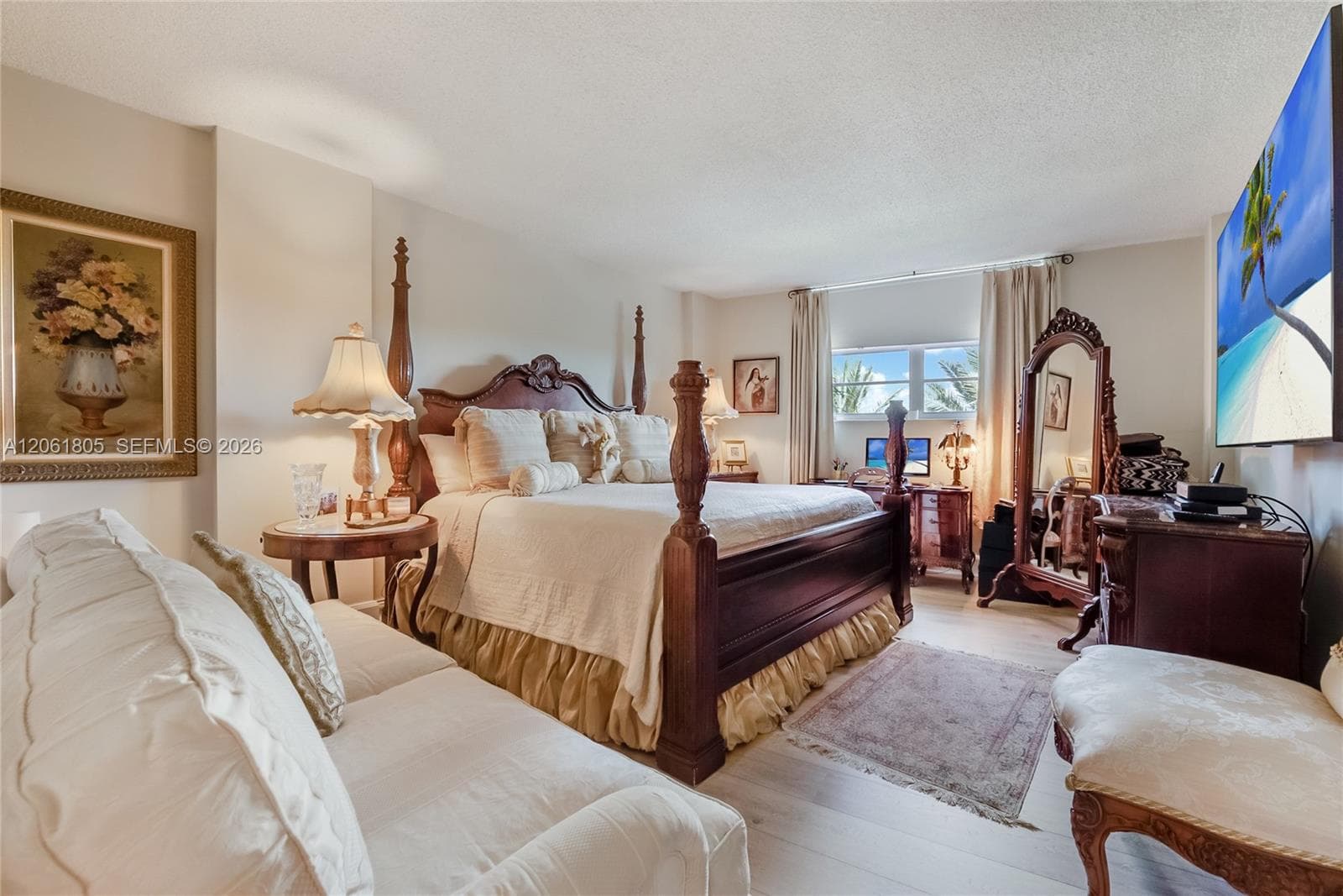 90 Edgewater Dr 501 photo 12