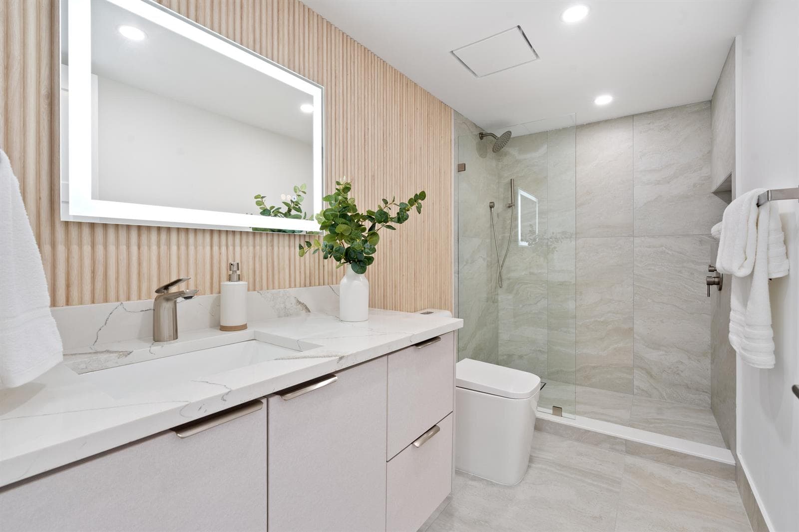 3456 S OCEAN Boulevard 5050 photo 17
