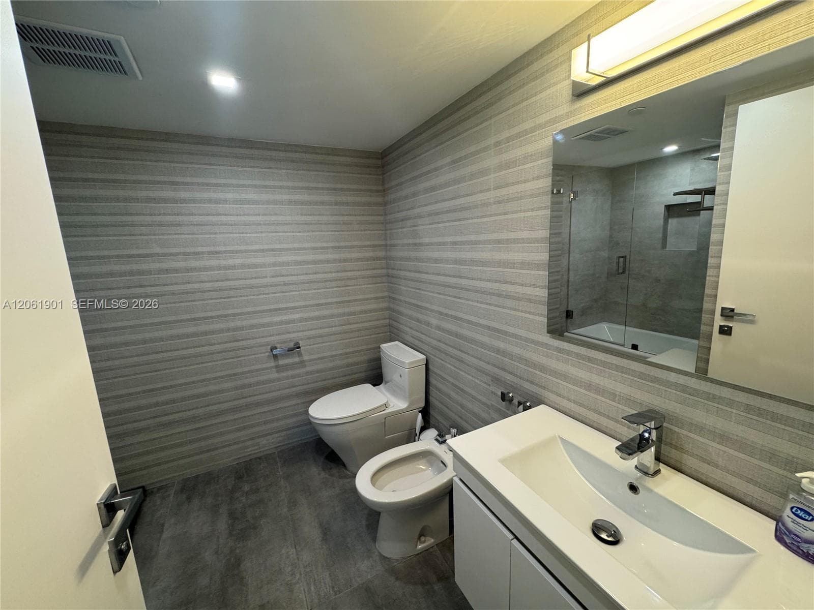 201 Crandon Blvd 520 photo 11