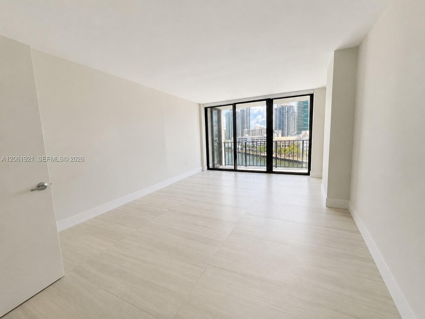 200 Leslie Dr 1017 photo 12