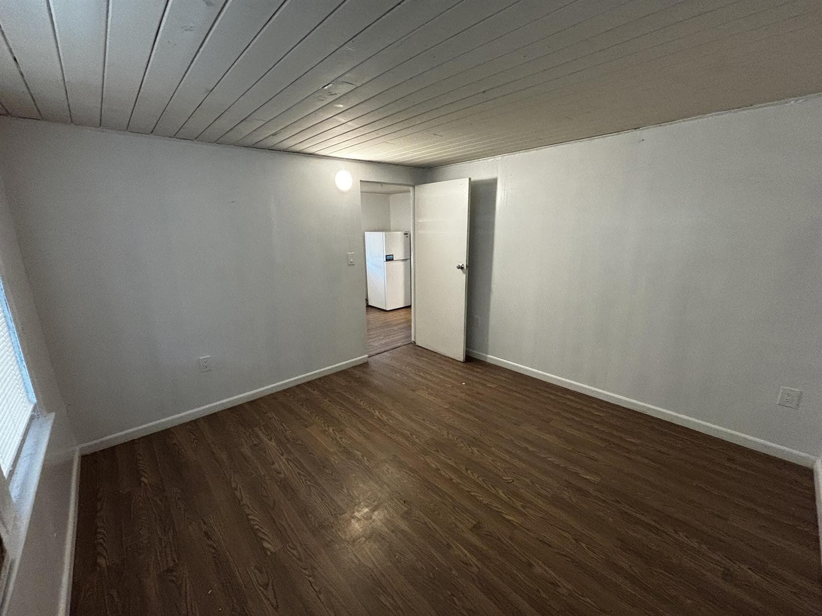 301 FLEMING Avenue photo 4