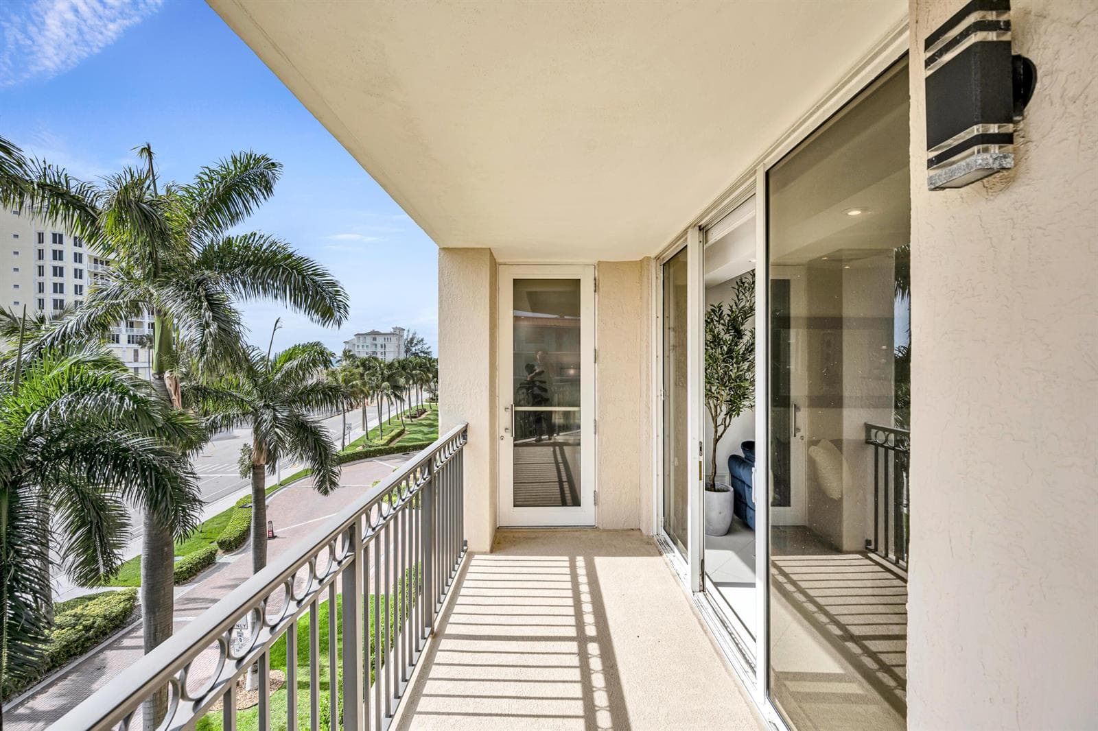 2011 N Ocean Boulevard 405 photo 7