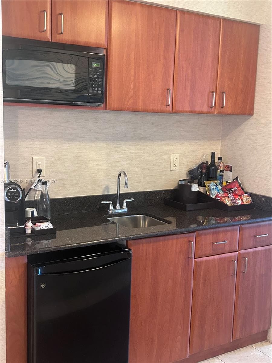 18001 Collins Ave 2206 photo 14