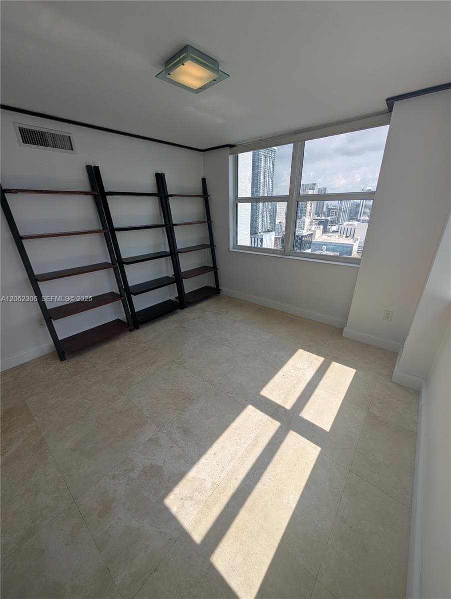 31 SE 5 3002 photo 19