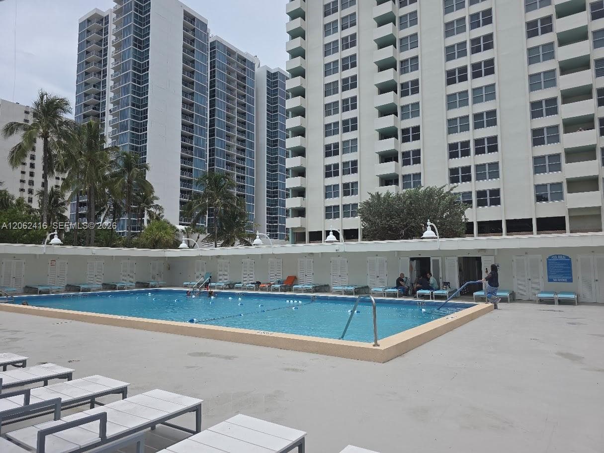 2899 Collins Ave 940 photo 20