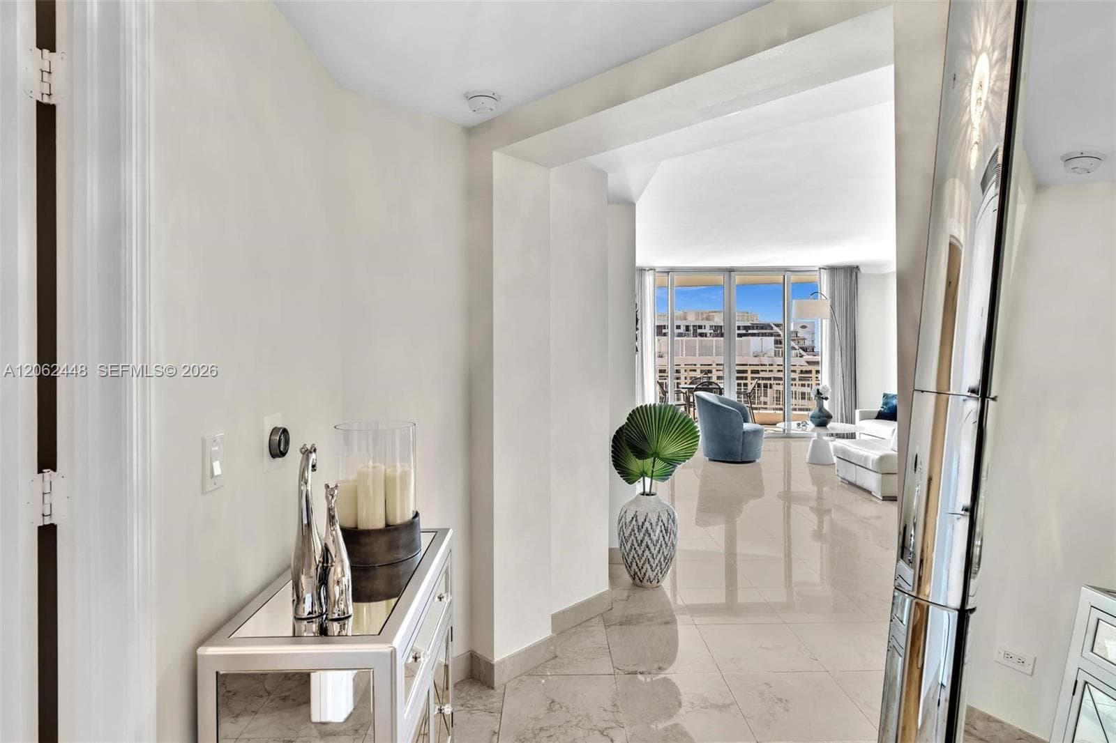 848 Brickell Key Dr 1805 photo 7
