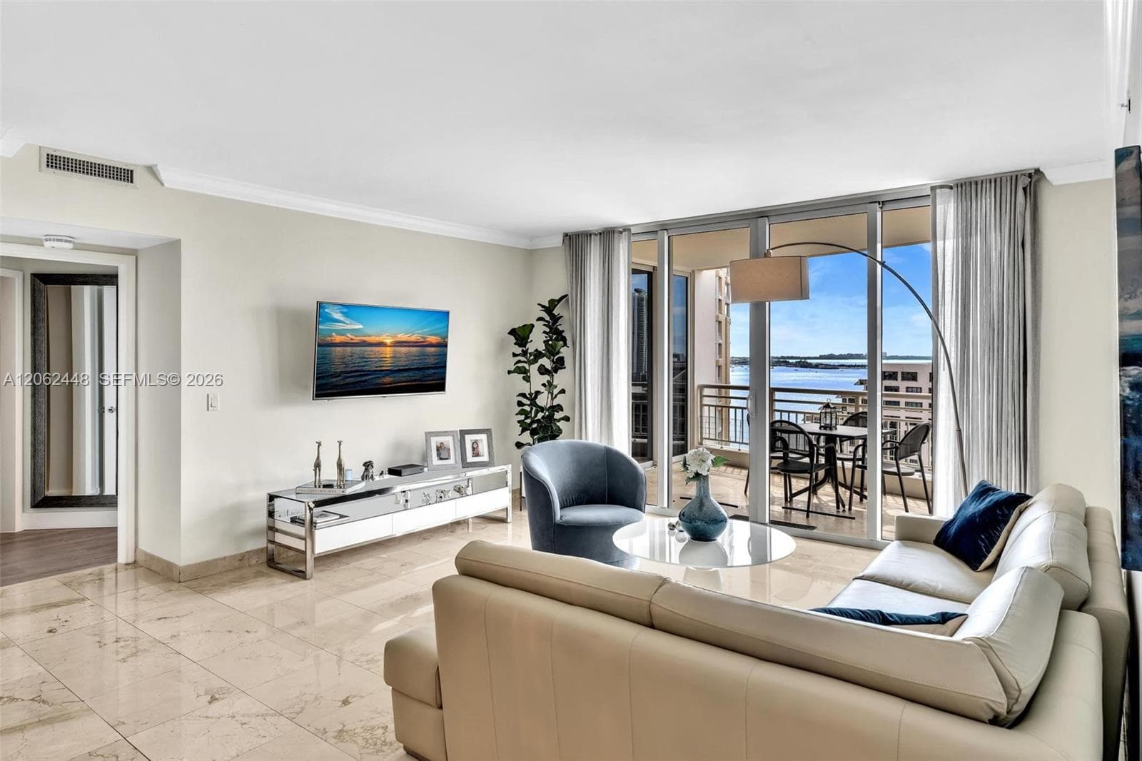 848 Brickell Key Dr 1805 photo 9