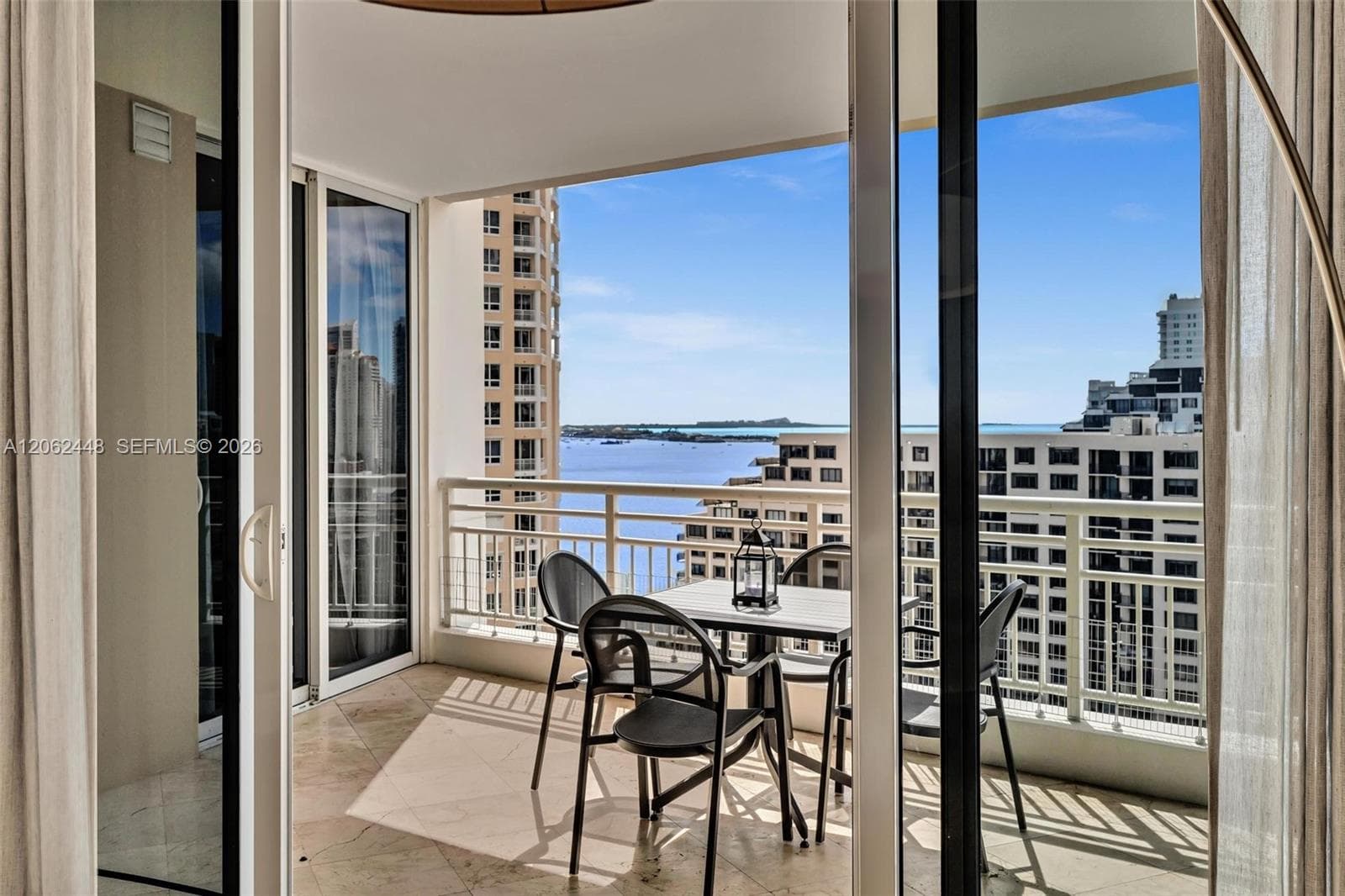 848 Brickell Key Dr 1805 photo 10