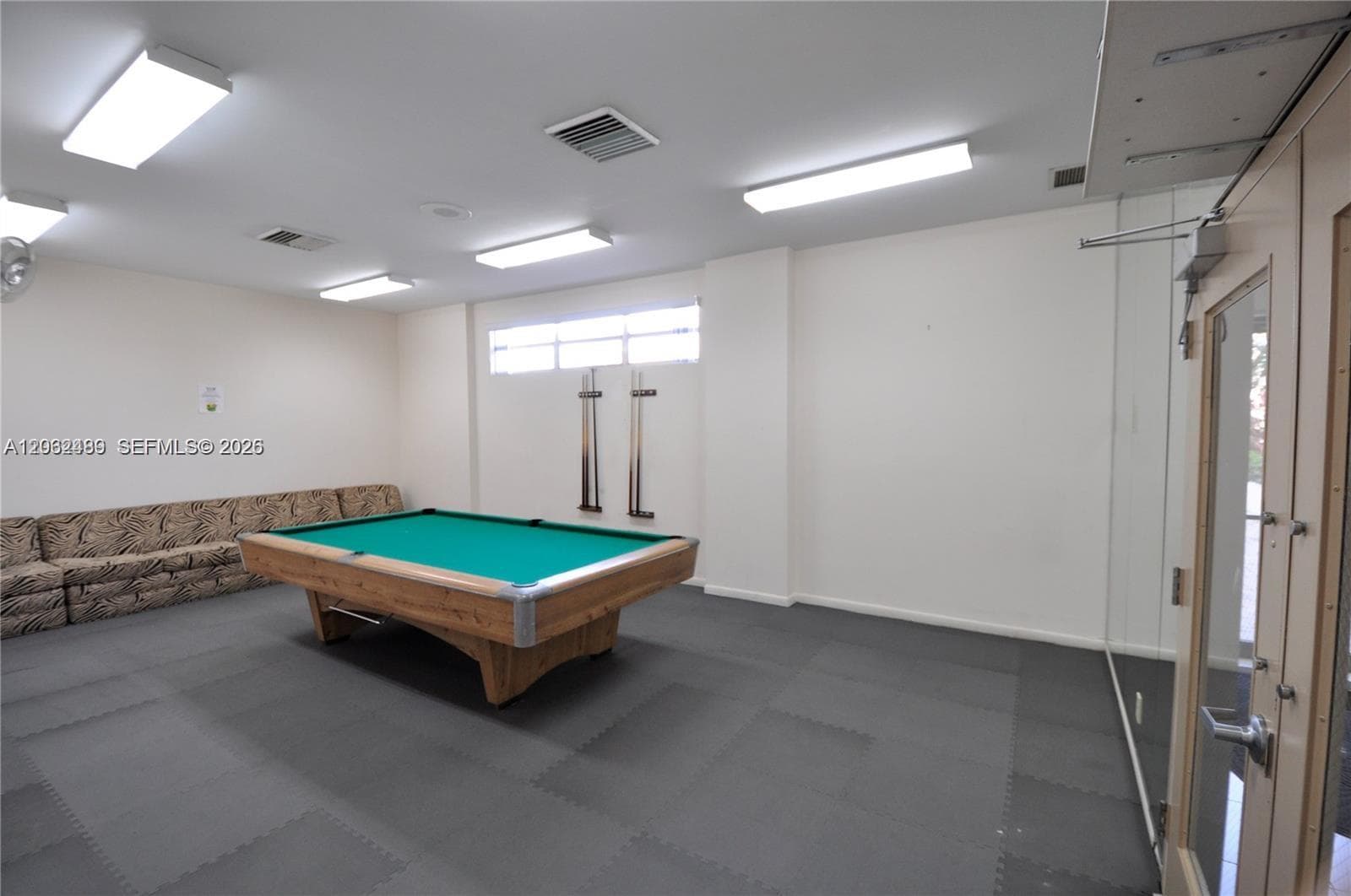 1865 S Ocean Dr 8I photo 14