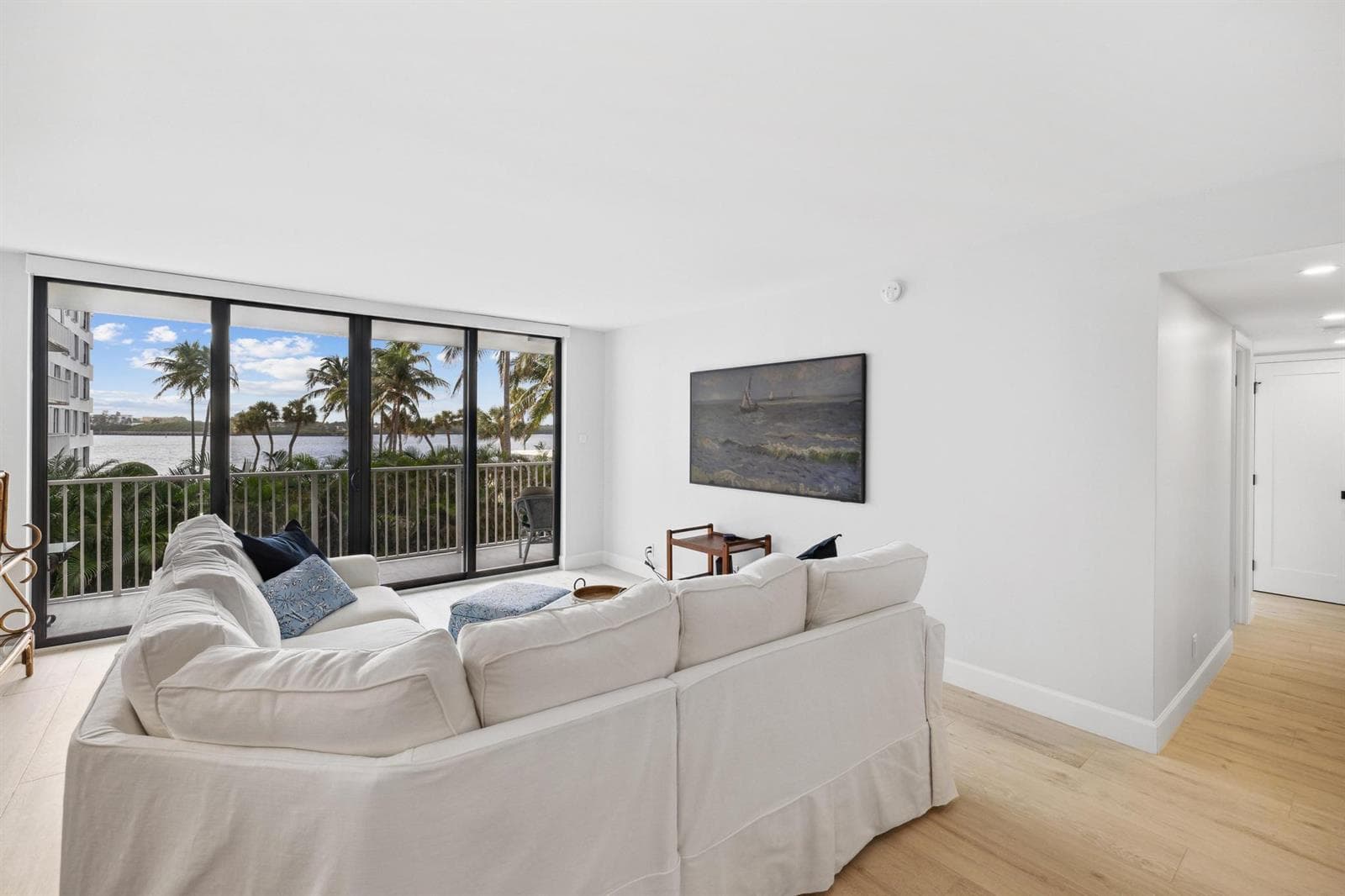 2860 S Ocean Boulevard S 201 photo 3