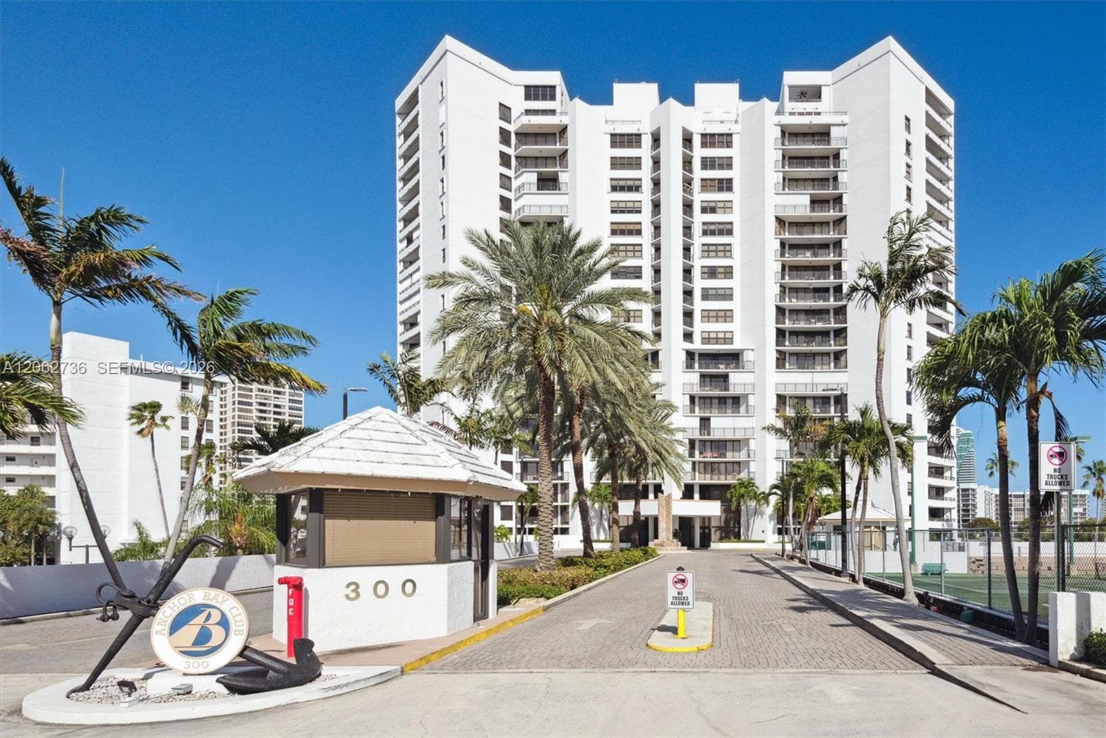 300 Three Islands Blvd 603 photo 15
