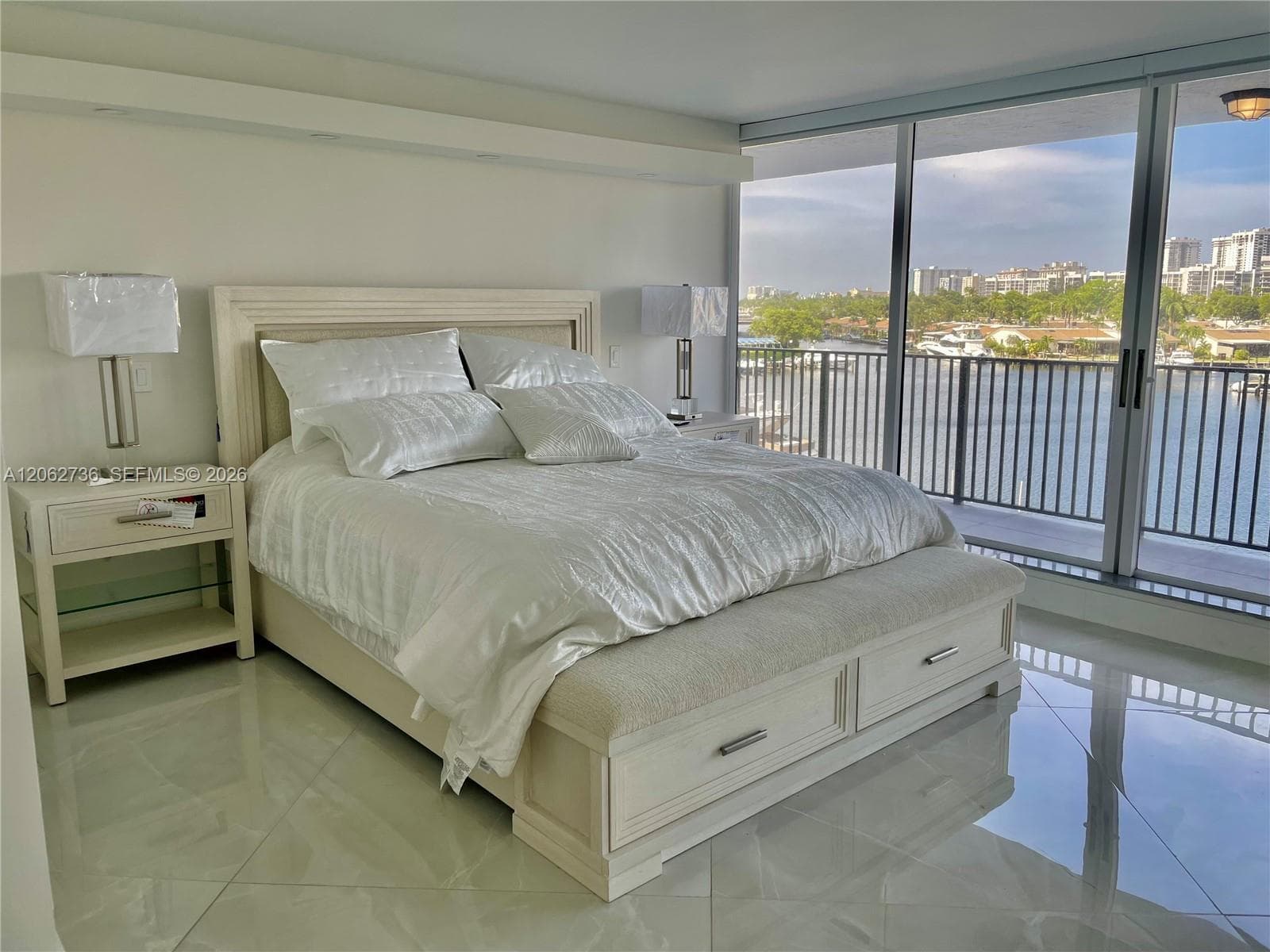300 Three Islands Blvd 603 photo 11