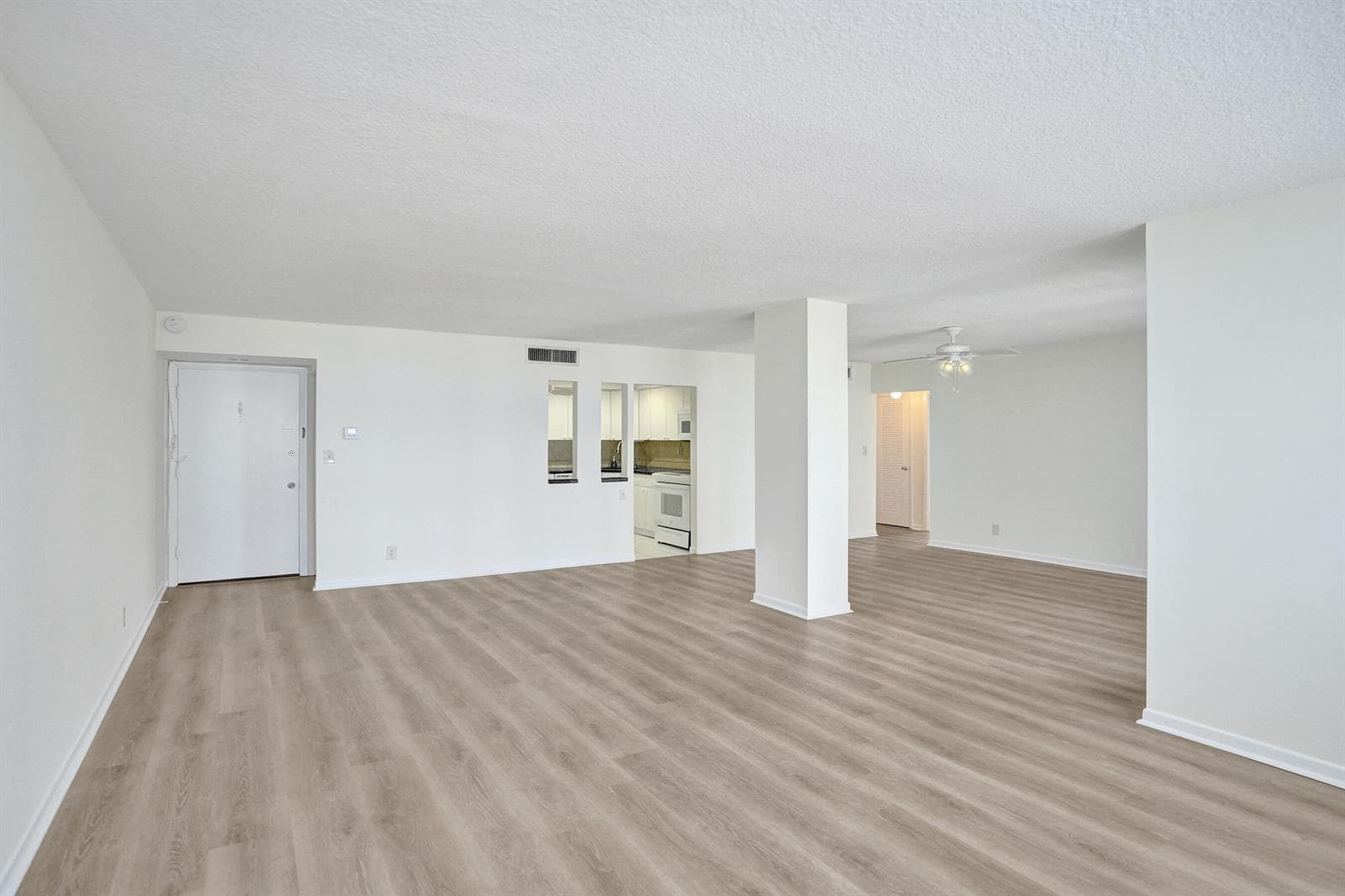1400 S Ocean Drive 1002 photo 6