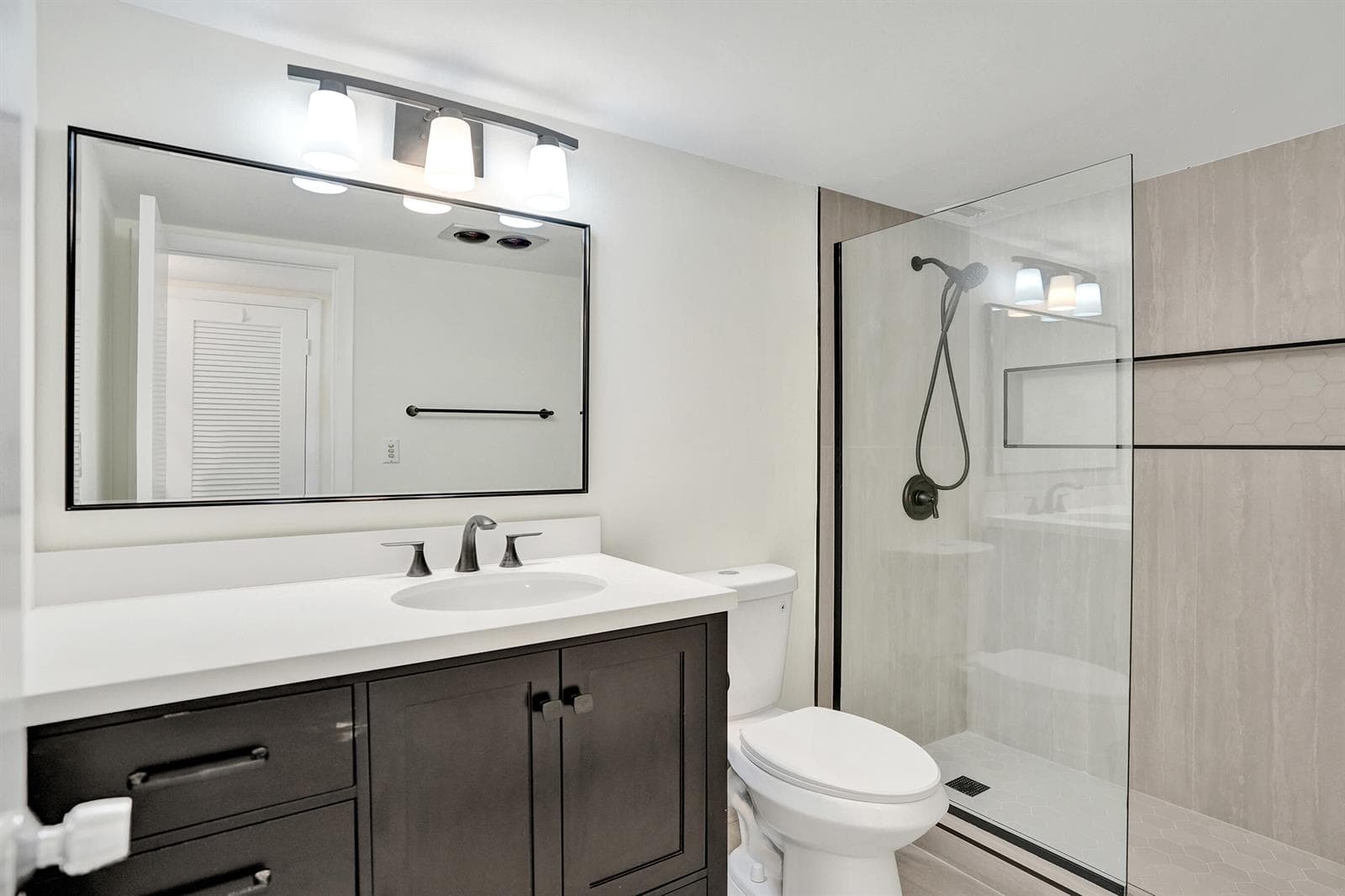 1400 S Ocean Drive 1002 photo 12