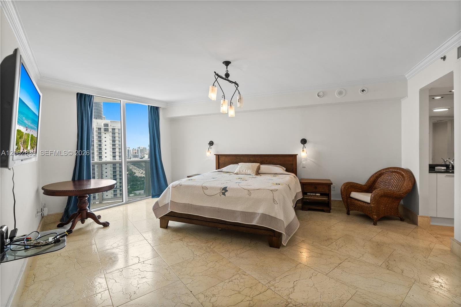 18911 Collins Ave 2103 photo 23