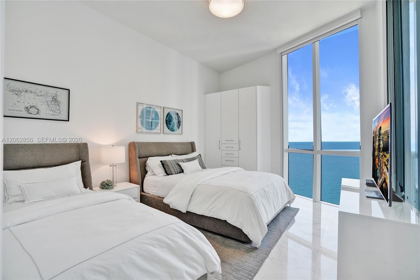 16001 Collins Ave 3406 photo 13