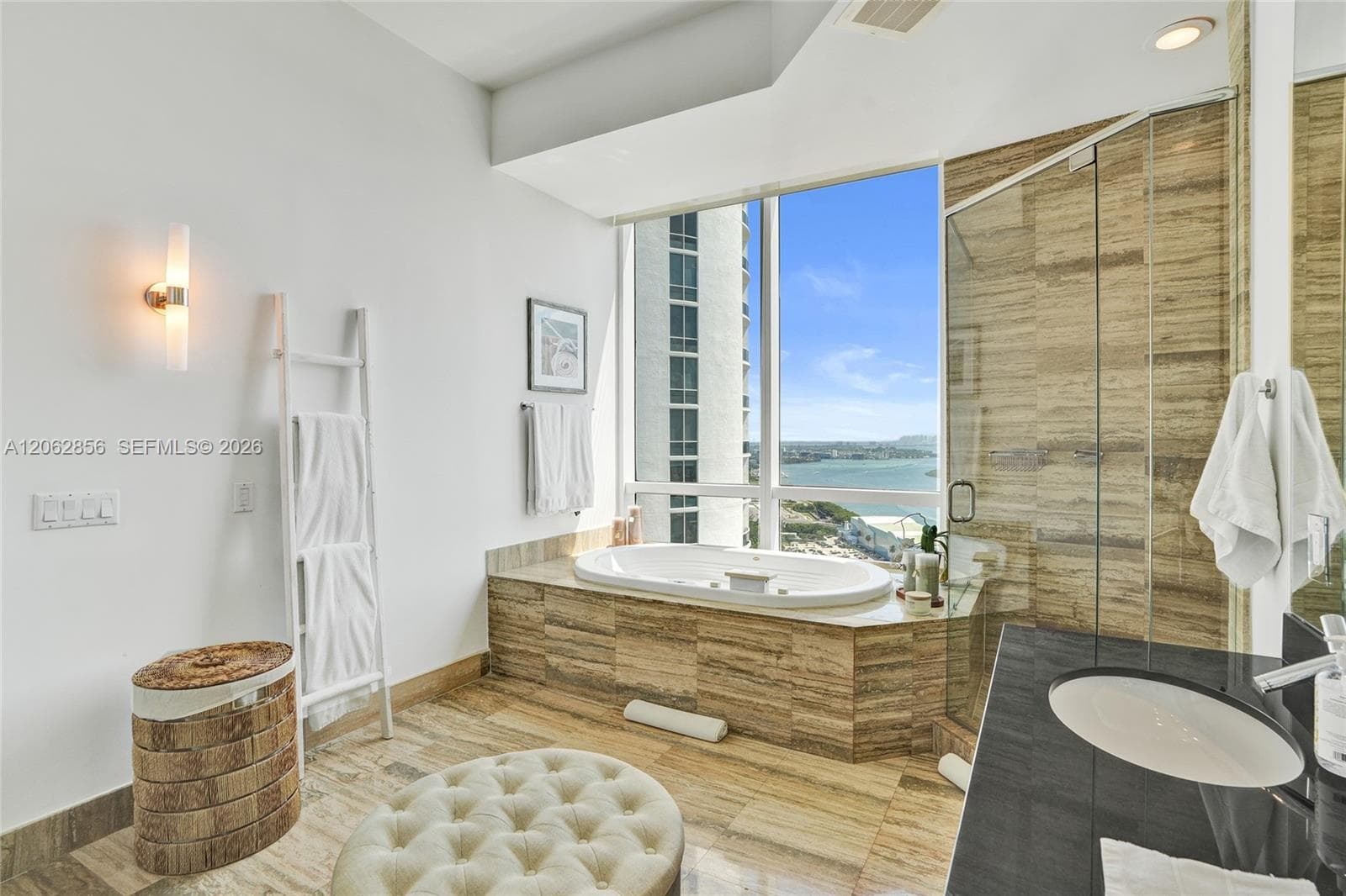 16001 Collins Ave 3406 photo 12