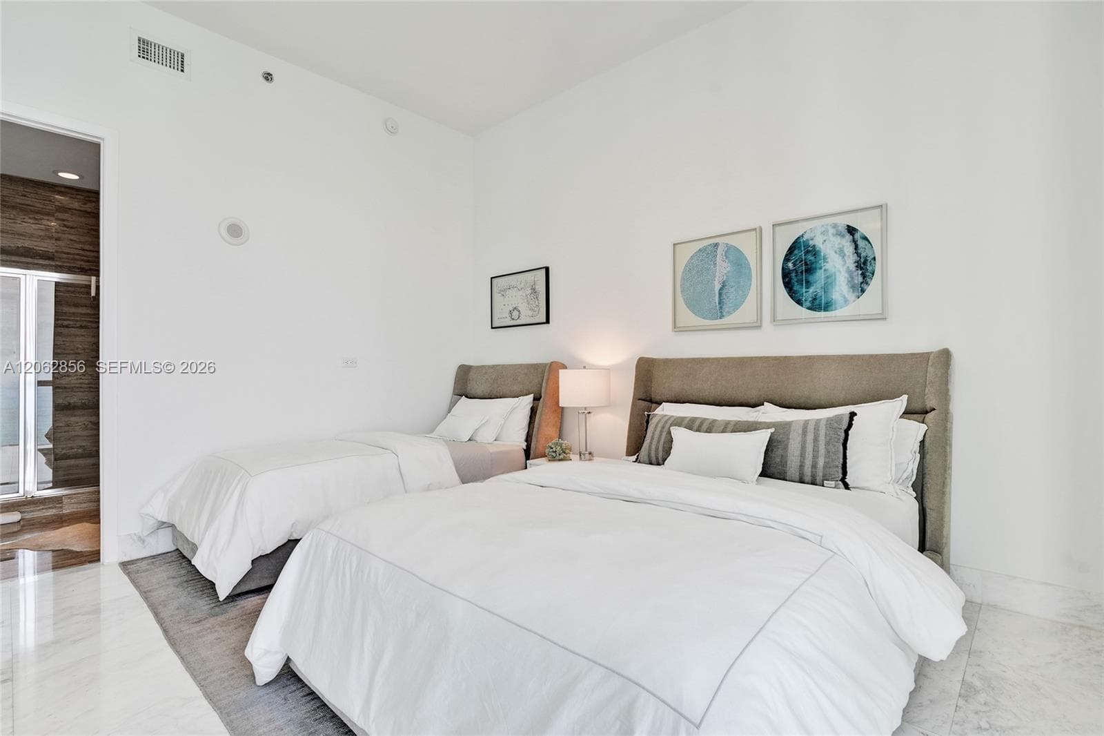 16001 Collins Ave 3406 photo 14
