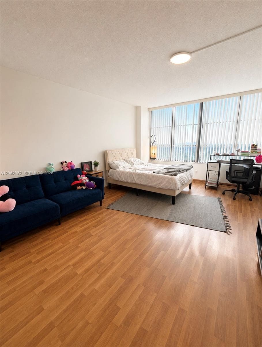 600 Three Islands Blvd 1207 photo 4