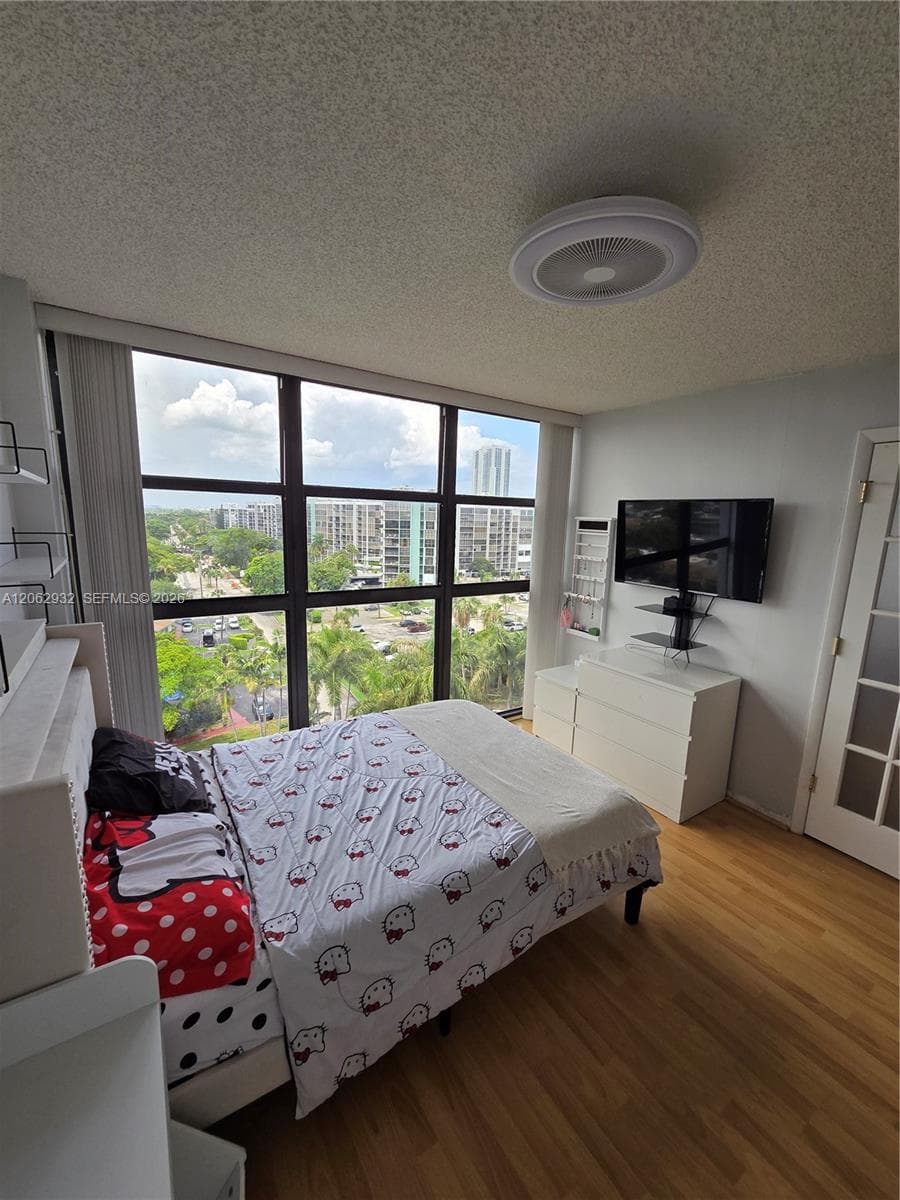 200 Leslie Dr 1029 photo 18