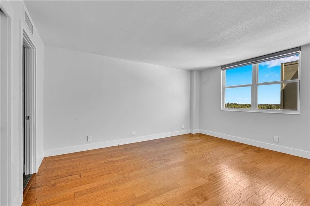 1900 S OCEAN Boulevard 6J photo 10