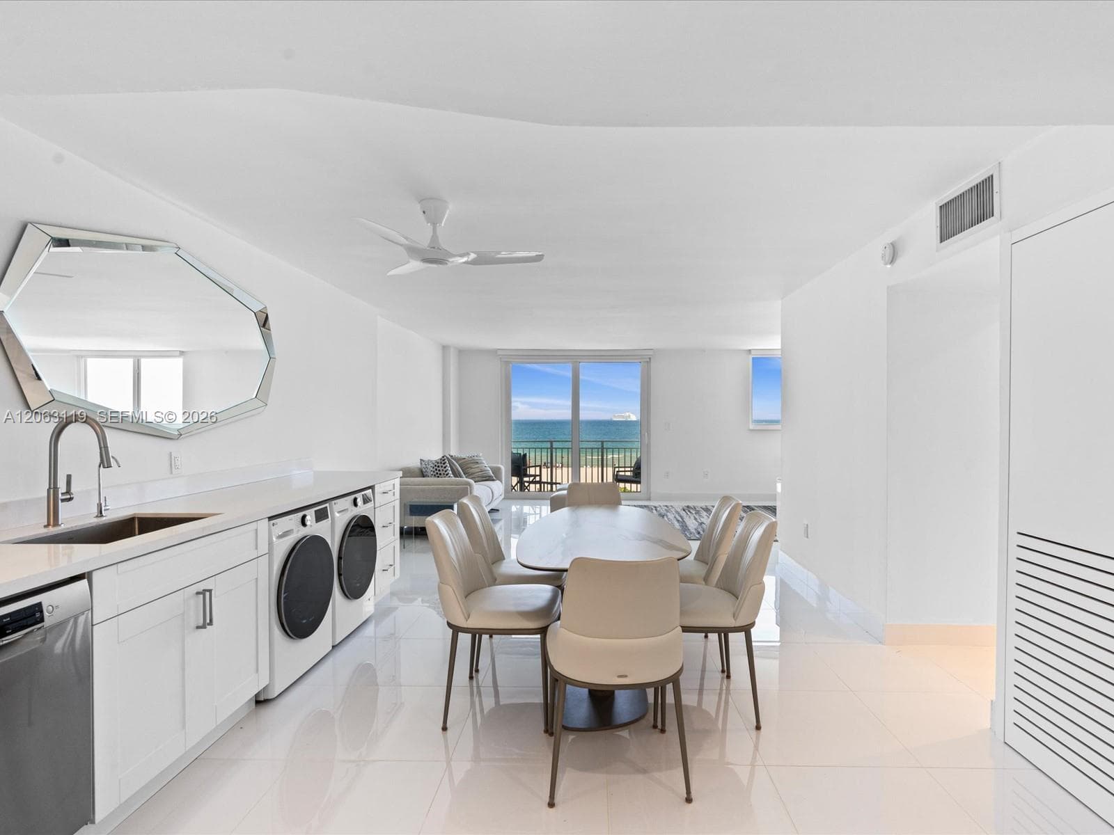 345 Ocean Dr 515 photo 7