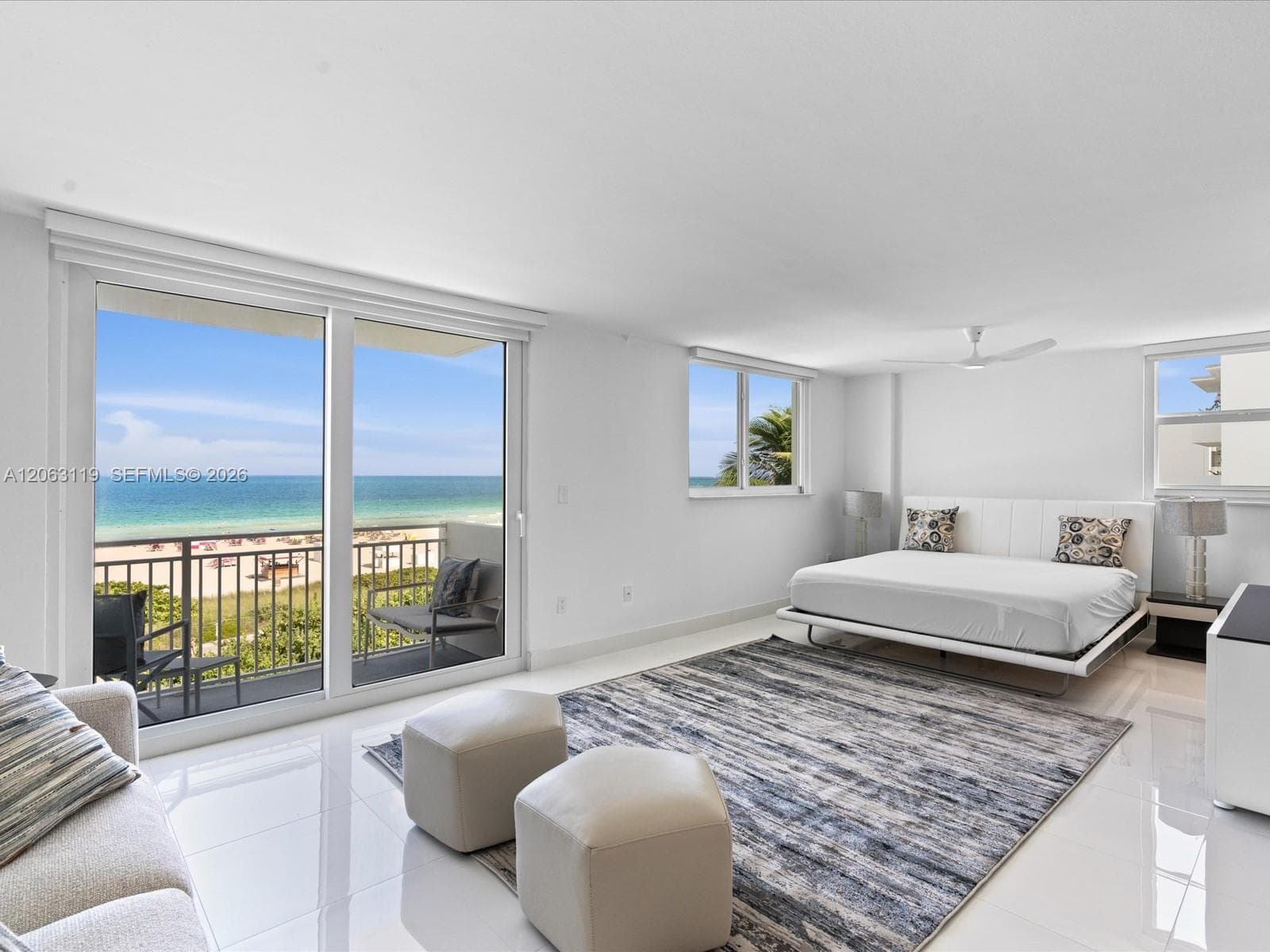 345 Ocean Dr 515 photo 1