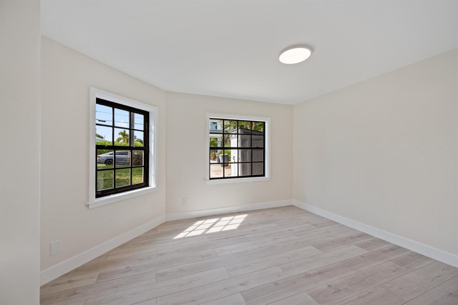 816 CHUKKER Road photo 17
