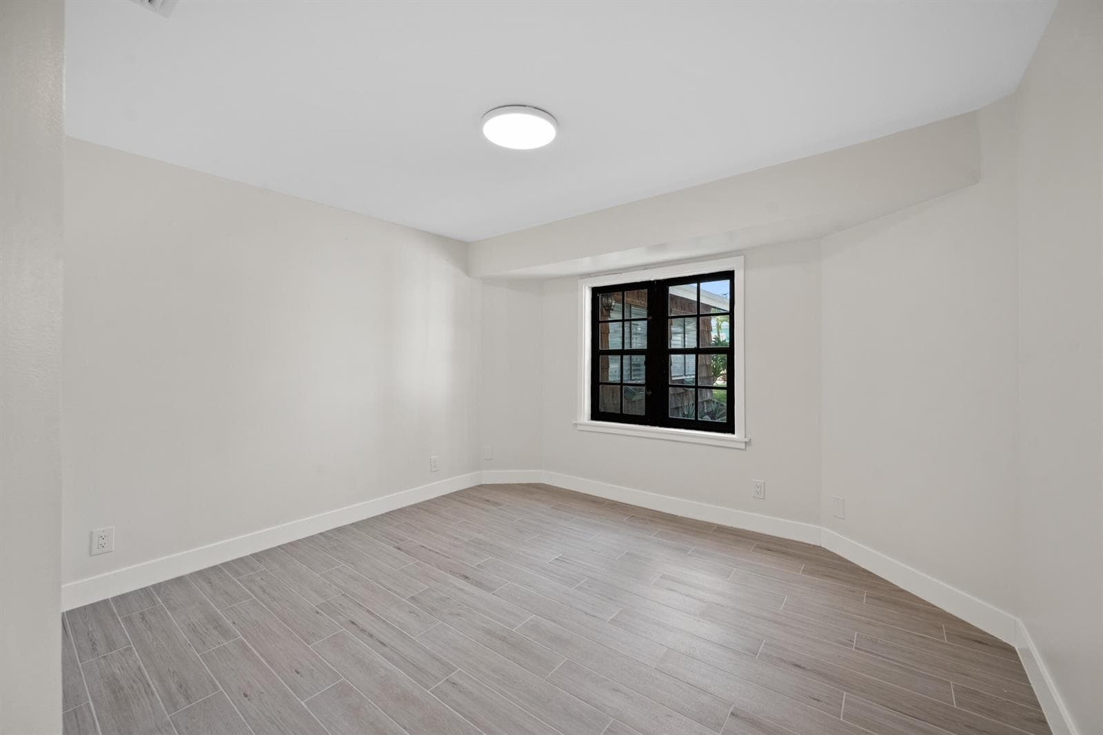 816 CHUKKER Road photo 21