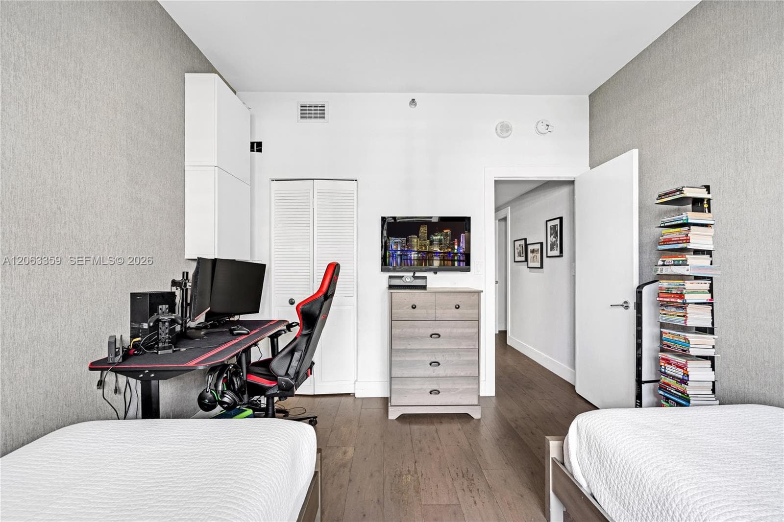 201 Crandon Blvd 530 photo 20
