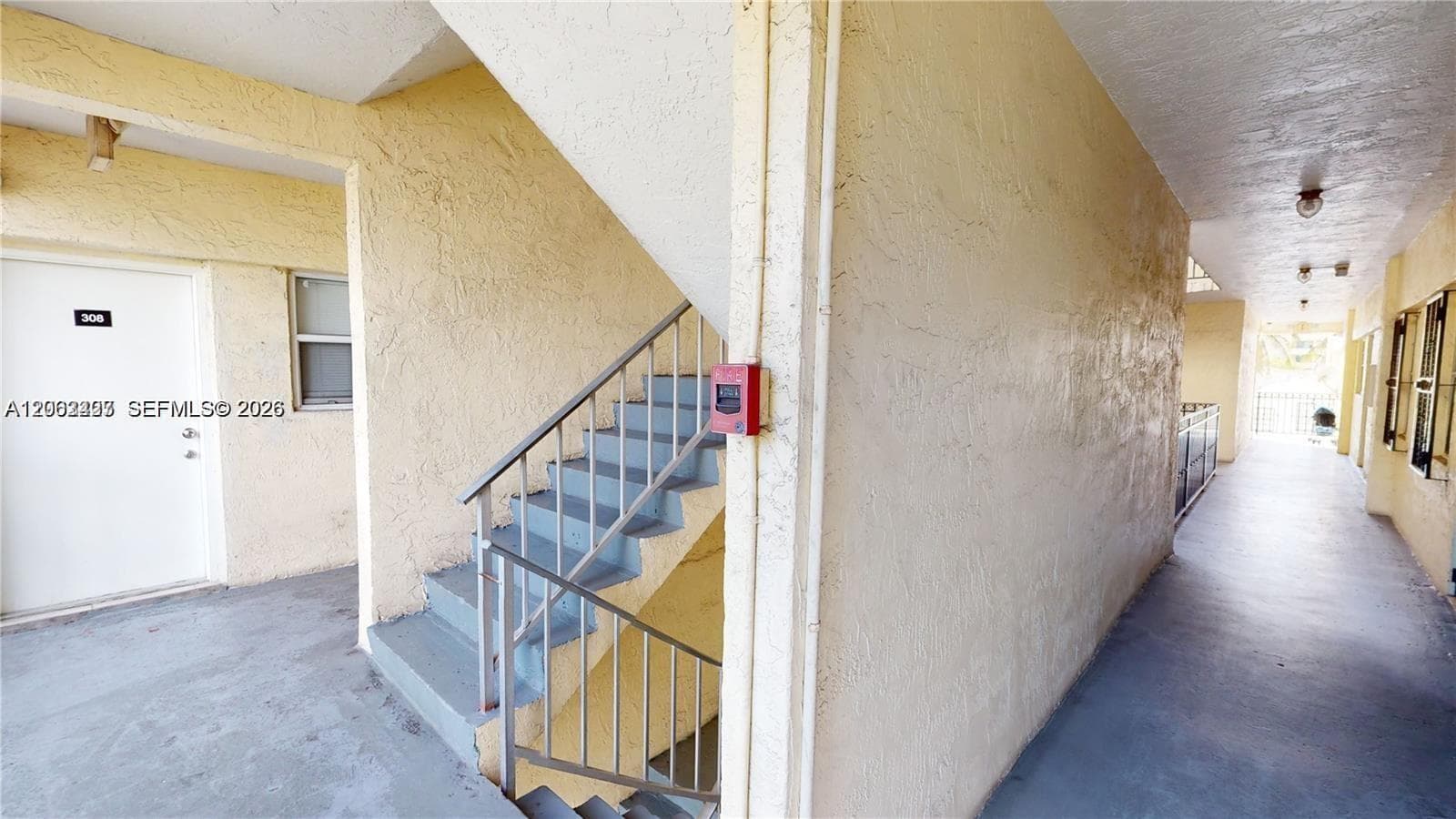 453 SW 2nd St 301C photo 20